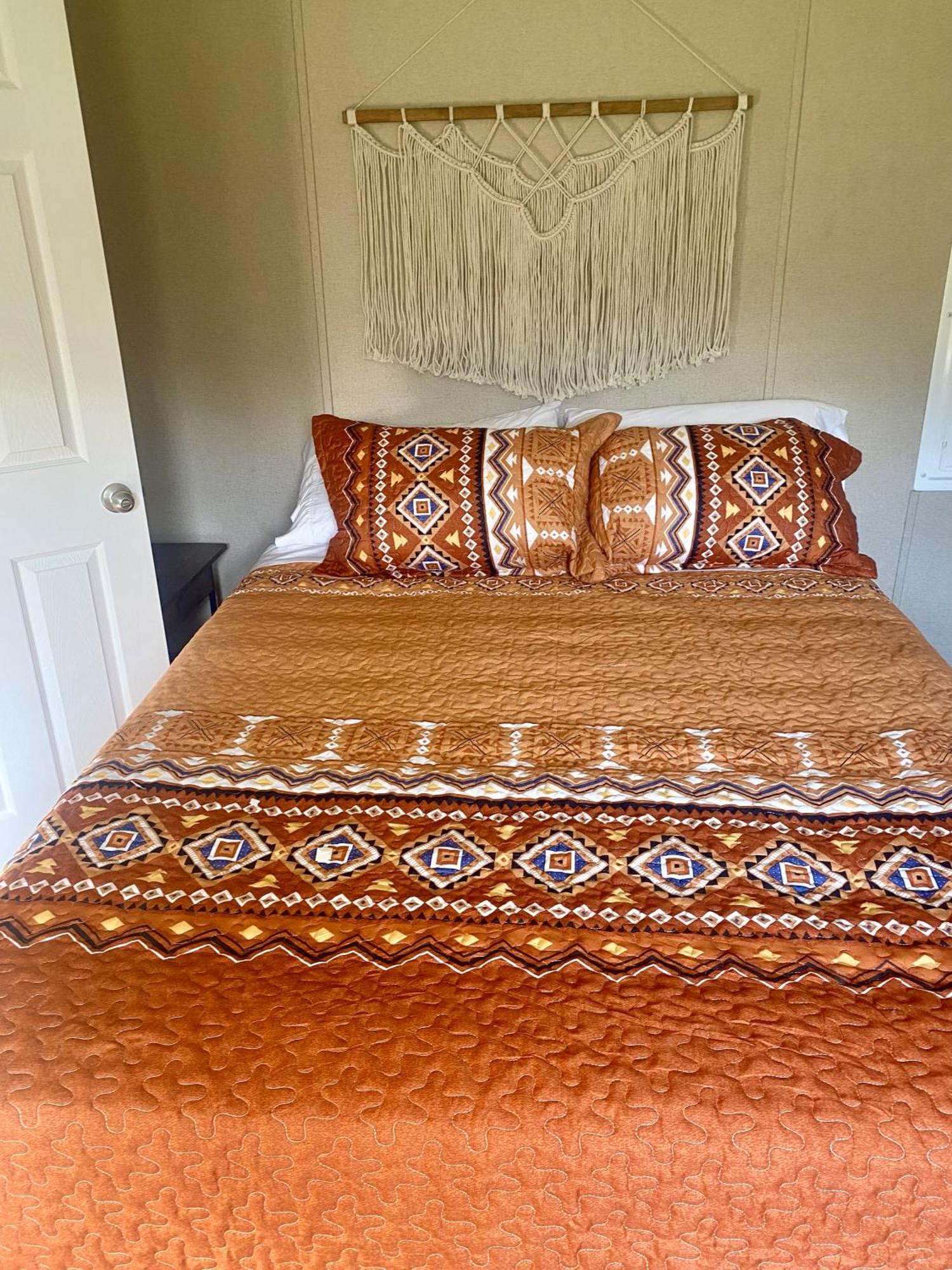 Villa Private Cozy Hideaway With Deck Escape Austin 35Mi Bastrop Esterno foto